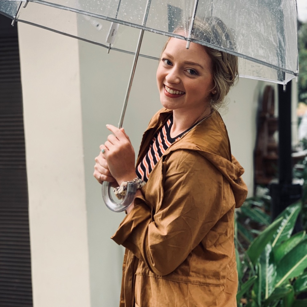 Meet your Posher, Christina